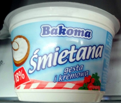 Śmietana 18% Bakoma