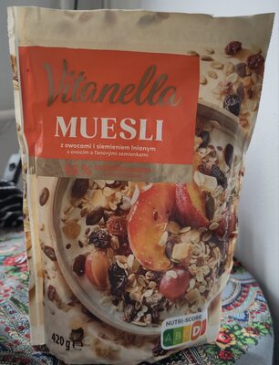 Muesli z owocami i siemieniem lnianym Vitanella