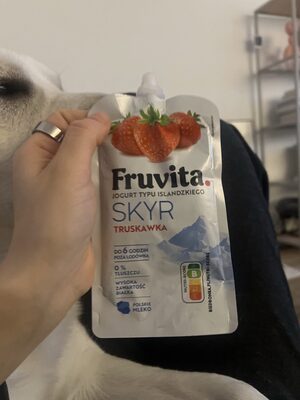 Skyr w tubce Fruvita