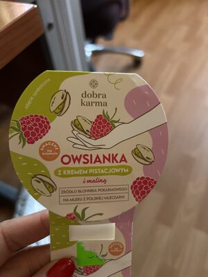 Owsianka z kremem pistacjowym dobra karma