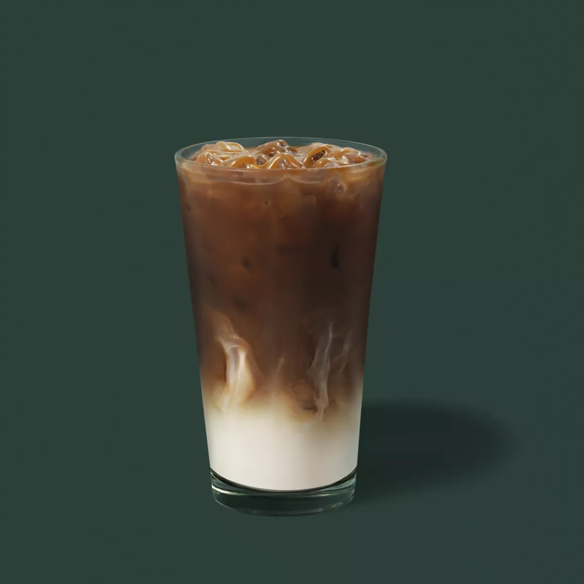 Iced Caramel Macchiato -z mlekiem 3,2% tł. Tall